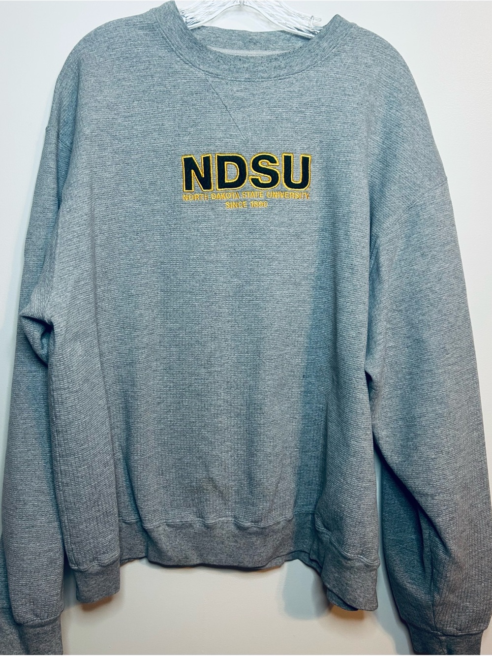 Vintage Champion NDSU Grey Crewneck Sweatshirt - Men's Classic Pullover